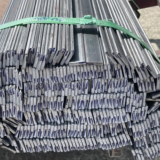 SẮT LA CẮT THEO QUY CÁCH